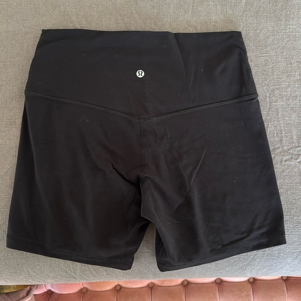 Lululemon size 8 align legging shorts